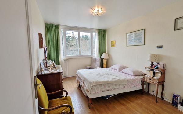 Appartement à vendre    4 pièces • 77 m2 Sainte-Foy-lès-Lyon