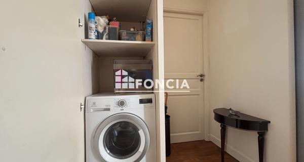 Location Appartement meublé 2 pièces 38.01 m² - Paris 75018