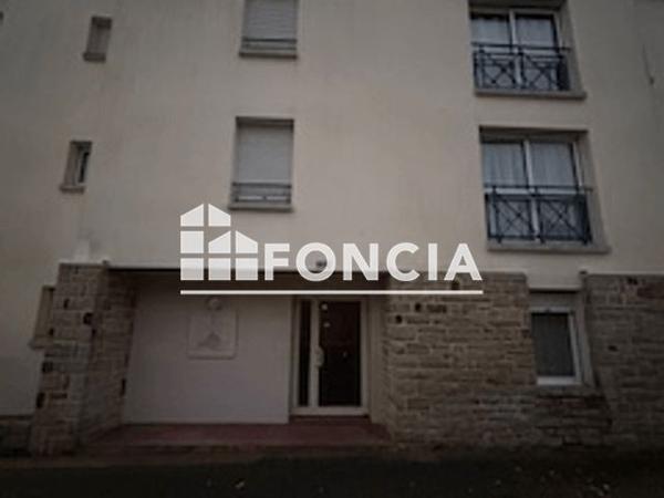 Location Appartement 2 pièces 46.37 m² - 11 RUE DE BOURNAZEL Quimper 29000