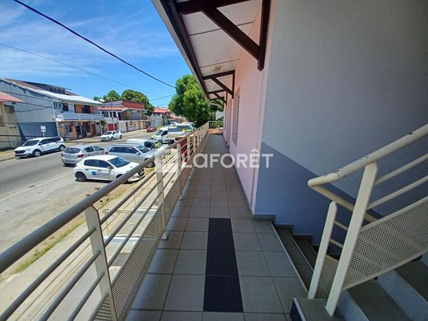Location bureau Cayenne - 6 pièce(s) - 210 m² - 3 943 €/mois