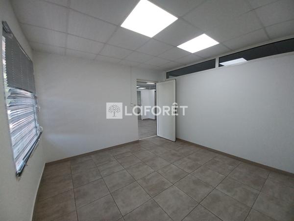 Location bureau Cayenne - 6 pièce(s) - 210 m² - 3 943 €/mois
