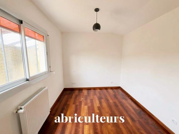 Duplex 69,37 m² 3 pièces Bordeaux Quai des Chartrons