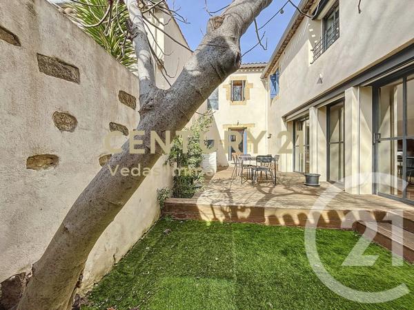 Maison à vendre  7 pièces - 205 m2 ST JEAN DE VEDAS - 34