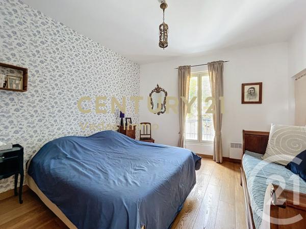 Maison à vendre  7 pièces - 205 m2 ST JEAN DE VEDAS - 34