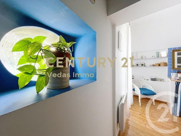 Maison à vendre  7 pièces - 205 m2 ST JEAN DE VEDAS - 34