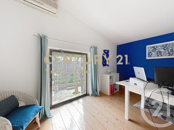 Maison à vendre  7 pièces - 205 m2 ST JEAN DE VEDAS - 34