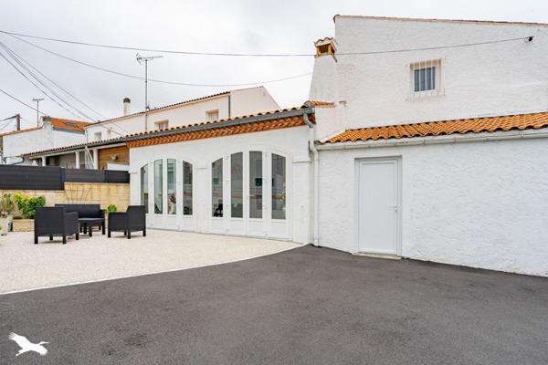 Maison à vendre 384 000 € Saint-Georges-de-Didonne 5 p 143 m² DPE D