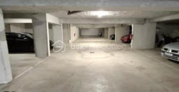Parking de 23 m²