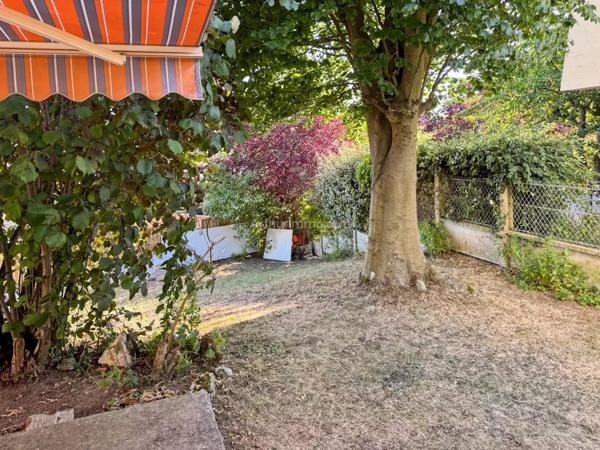 Vente                                                      Maison
                        
                     5 pièces                      100 m2                     à Thorigny-sur-Marne