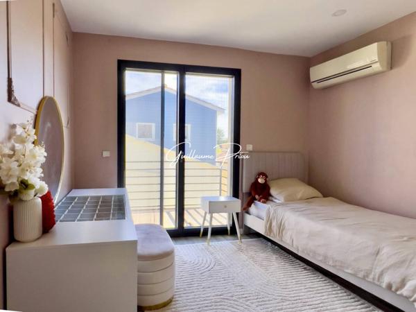 Maison à vendre 5 pièces de 141 m²