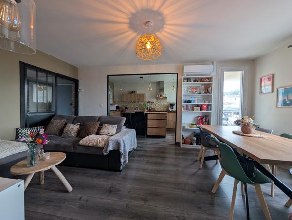 SUPERBE APPARTEMENT 4 PIÈCES