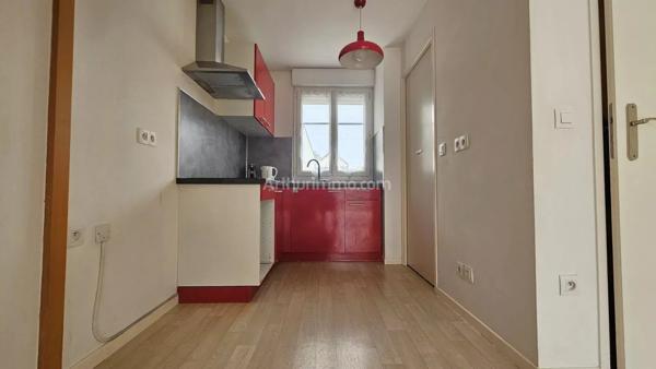 Vente                                                      Appartement
                        
                     3 pièces                      54 m2                     à Leuville-sur-Orge
