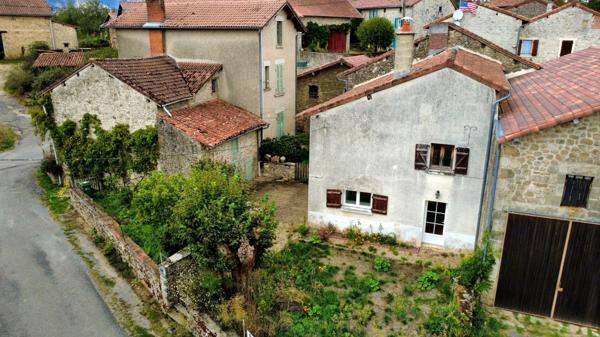 Maison de hameau avec joli espace extérieur