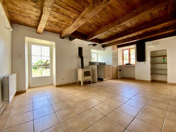 Maison de hameau avec joli espace extérieur