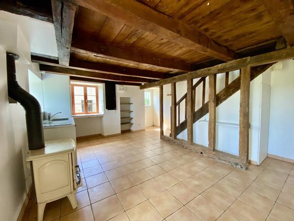 Maison de hameau avec joli espace extérieur
