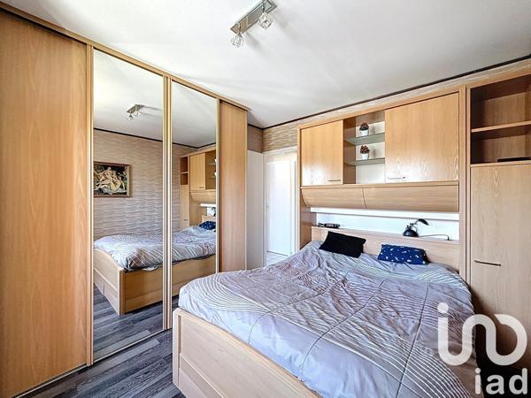 Maison traditionnelle 4 pièces de 90 m² à Tignieu-Jameyzieu (38230)