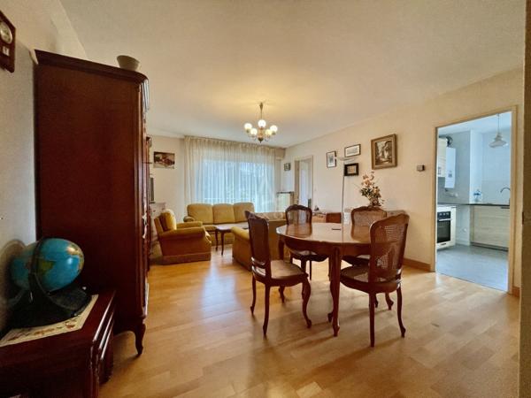 A vendre en Exclusivité - Appartement de type T3, de surface de 71,50 m2 -2 chambres, quartier Thabor à RENNES