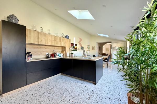 La Rochelle (17000) La genette - A deux pas des parcs et des commerces - Maison de caractère aux beaux volumes