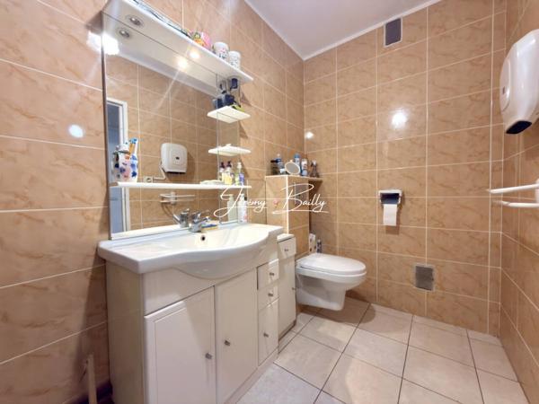 Appartement à vendre 5 pièces de 101 m²