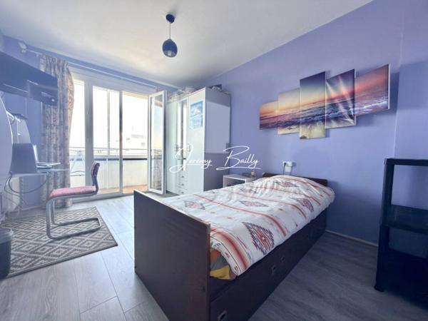 Appartement à vendre 5 pièces de 101 m²
