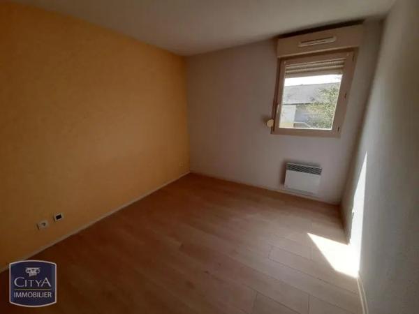 Appartement à louer 2 pièces 47.75m² Sedan (08200)