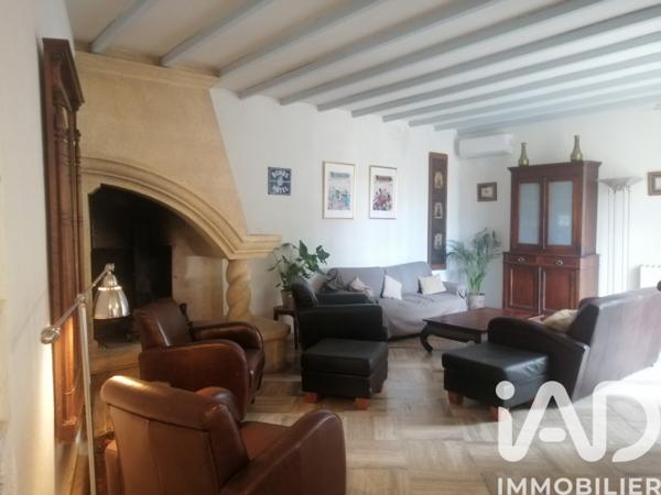 Maison à vendre 9 pièces 216 m² Mormoiron