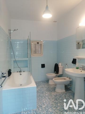 Maison à vendre 9 pièces 216 m² Mormoiron