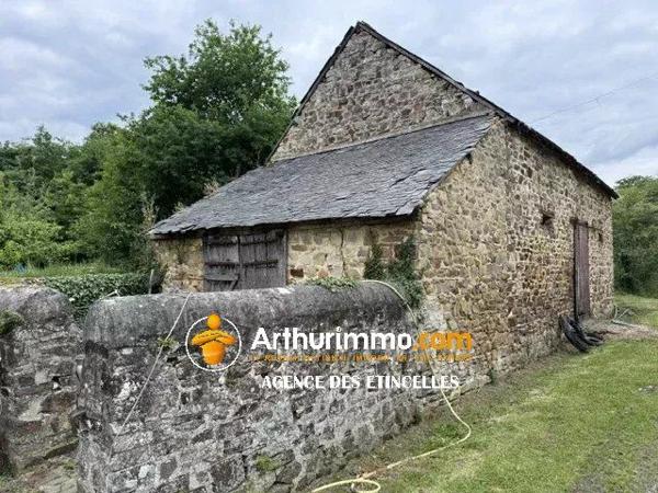 Vente                                                      Maison
                        
                     3 pièces                      86 m2                     à Martigné-Ferchaud