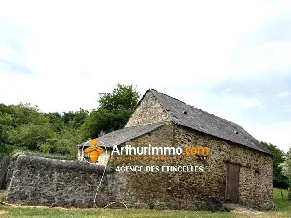 Vente                                                      Maison
                        
                     3 pièces                      86 m2                     à Martigné-Ferchaud