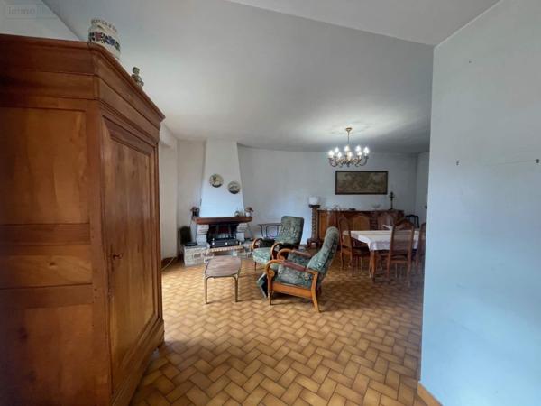 Maison à vendre à Rennes en Ille-et-Vilaine (35000), ref : 35117/995   
RENNES-SACRES COEUR