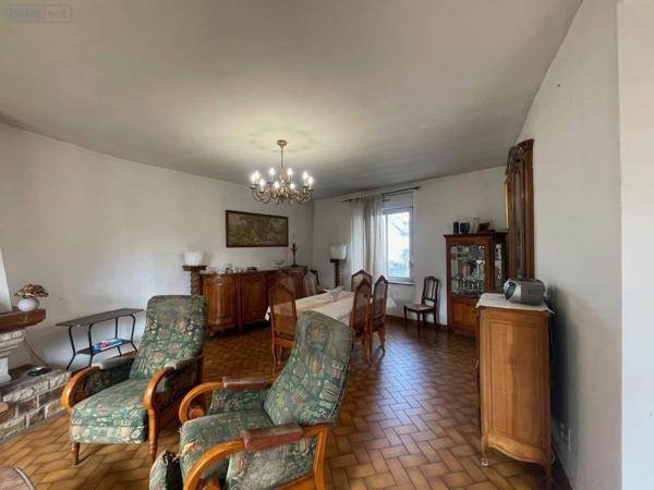 Maison à vendre à Rennes en Ille-et-Vilaine (35000), ref : 35117/995   
RENNES-SACRES COEUR