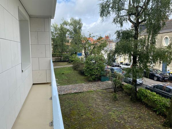 A VENDRE NANTES HAUTS-PAVES en impasse, T4 - balcon- cave et garage