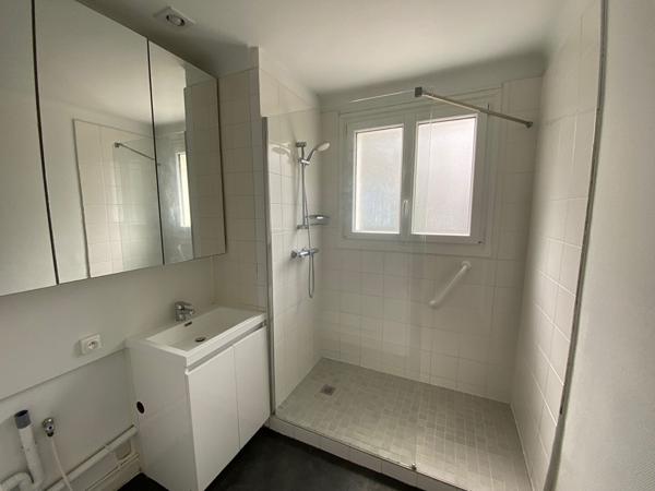 A VENDRE NANTES HAUTS-PAVES en impasse, T4 - balcon- cave et garage