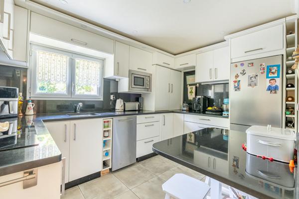 Maison Rueil Malmaison 6 pièce(s) 140 m2