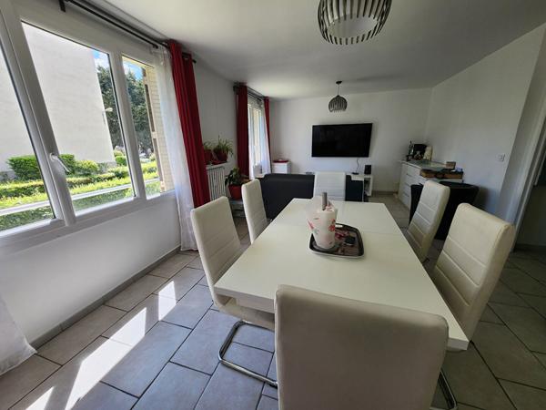 EXCLUSIVITÉ AVIGNON - APPARTEMENT A VENDRE DE 69 M² ET BALCONS DE 6 M² - T3/4 de 2/3 CHAMBRES -  parking privé