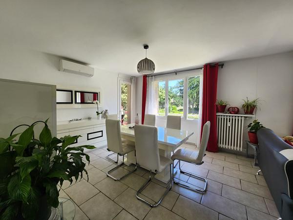 EXCLUSIVITÉ AVIGNON - APPARTEMENT A VENDRE DE 69 M² ET BALCONS DE 6 M² - T3/4 de 2/3 CHAMBRES -  parking privé