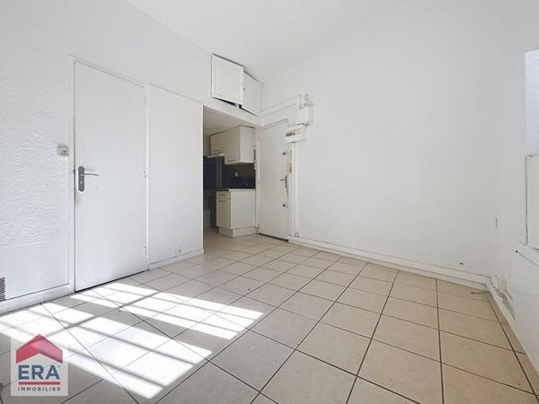 A louer Marseille 13004 BLANCARDE MONTOLIVER Type 1/2