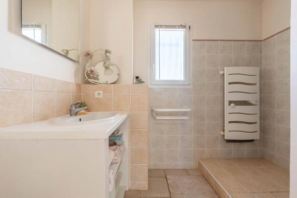 Immobilier Saint-Gilles (30800) – Villa 143m2 – 470 000 €