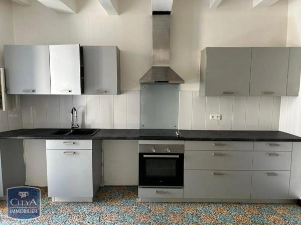 Appartement à louer 3 pièces 91.81m² Clermont-l'Hérault (34800)