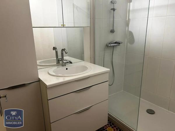 Appartement à louer 3 pièces 91.81m² Clermont-l'Hérault (34800)