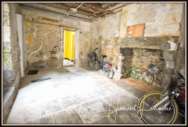Saint-Malo (35400) SAINT-MALO (St Servan) - Appartement 60 m² au 2ème étage sans ascenseur.