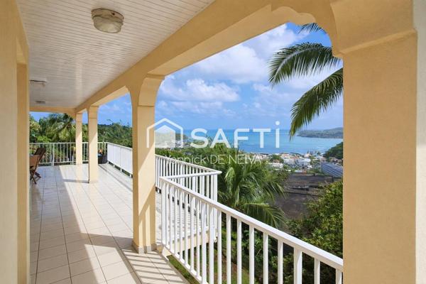 Maison très lumineuse avec vue mer exceptionnelle