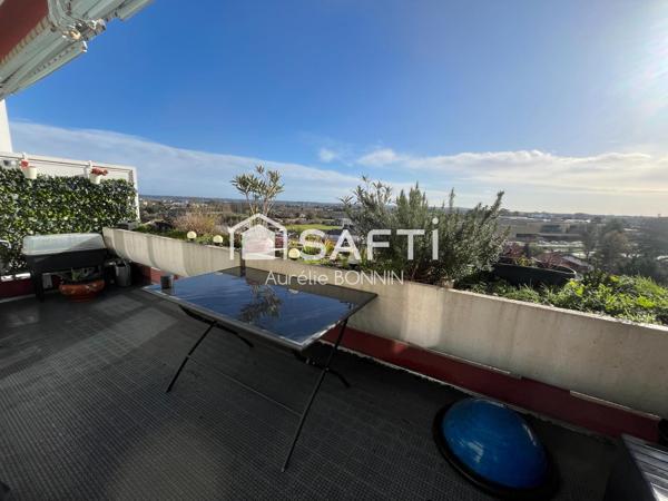 Talence - Bel Appartement en duplex  avec terrasse sans vis à vis comprenant 4 chambres; vendu avec parking en sou sol et cellier