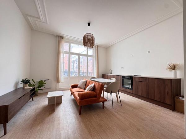 A VENDRE : T1 à LILLE • • 199 000 € FAI • Réf. 984