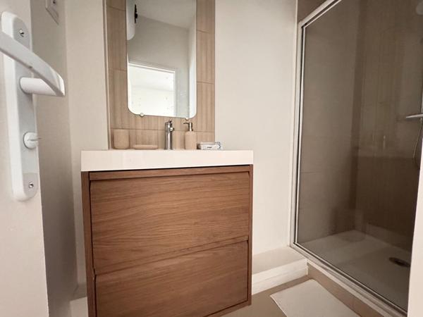 A VENDRE : T1 à LILLE • • 199 000 € FAI • Réf. 984