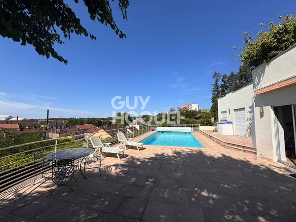 LE CREUSOT : maison 8 pièces à vendre