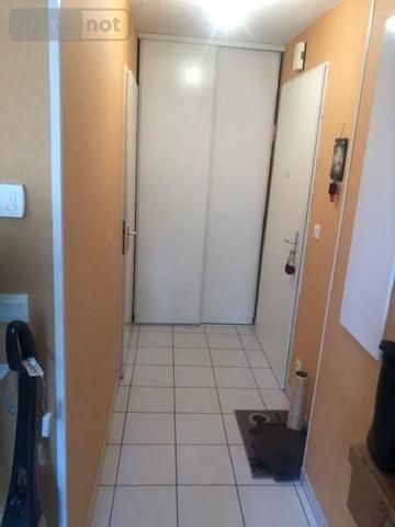 Appartement à louer à Petit-Couronne en Seine-Maritime (76650), ref : 76026-COST-E