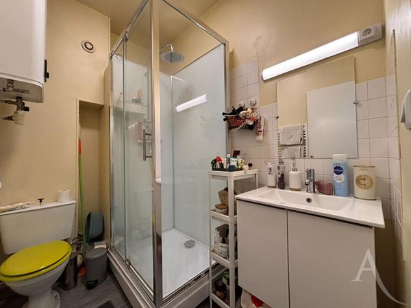 Appartement duplex 2 pièces Rue de Lazenay