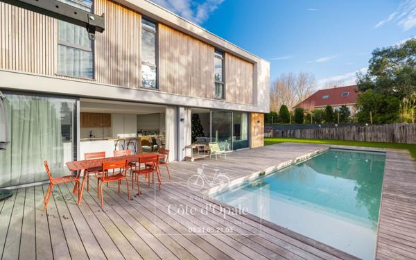 Maison à vendre    5 pièces • 207,11 m2 Cucq