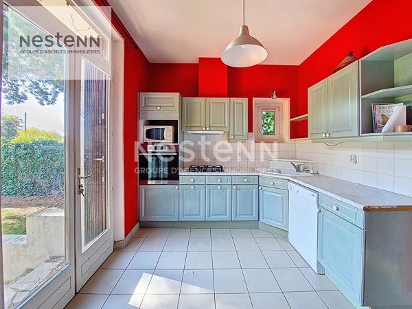 Superbe maison bourgeoise avec grand jardin et garage